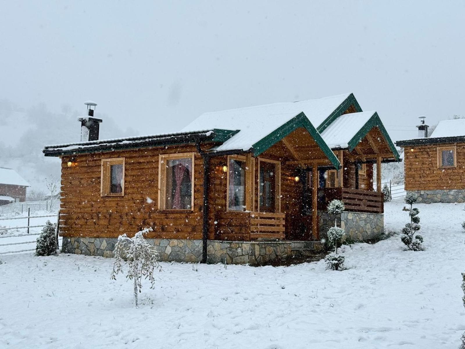 Salerno Camp Villa Plav Exterior photo