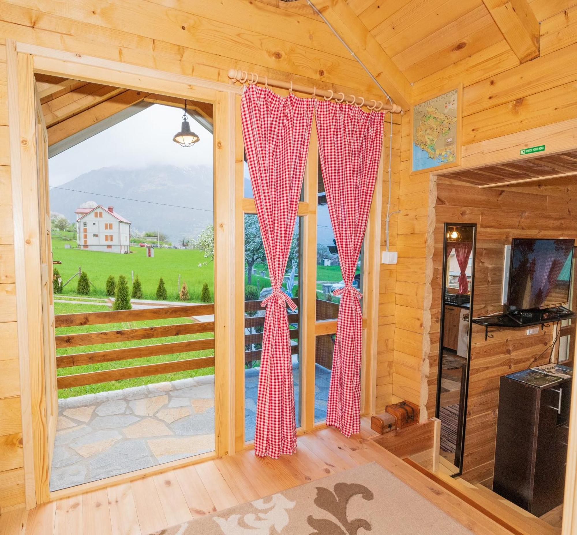 Salerno Camp Villa Plav Exterior photo