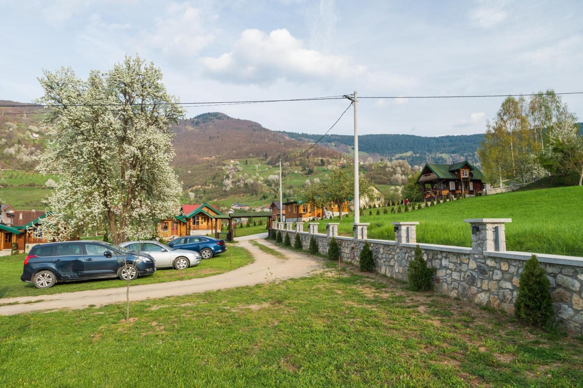 Salerno Camp Villa Plav Exterior photo
